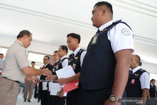Ratusan Keamanan Bandara Ngurah Rai Bali Nganggur, Efek Apa? - GenPI.co BALI