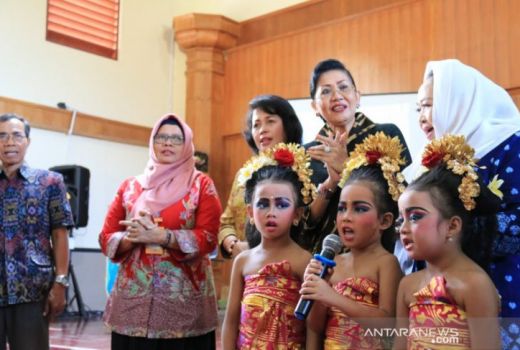 Bunda PAUD Desa Berkembang Gara-gara Pemkab Tabanan Bali - GenPI.co BALI