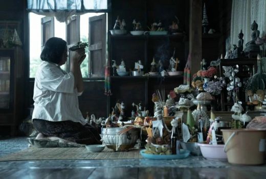 Ruangan Anda Ada Hantu? Ini 3 Tanda Mistisnya - GenPI.co BALI
