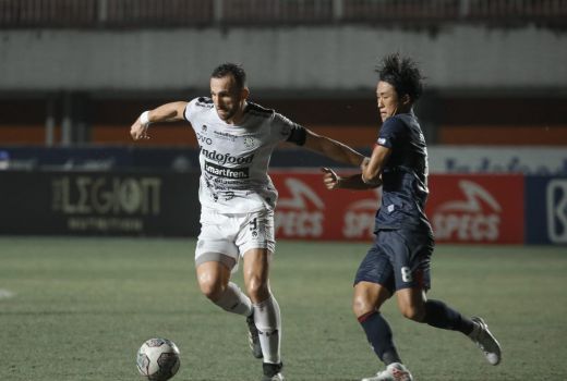 BRI Liga 1: Hariono Merah, 10 Pemain Bali United Imbangi Arema - GenPI.co BALI