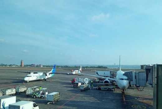 Cuaca Buruk Biang Kerok Penerbangan Bandara Ngurah Rai Bali Kacau - GenPI.co BALI