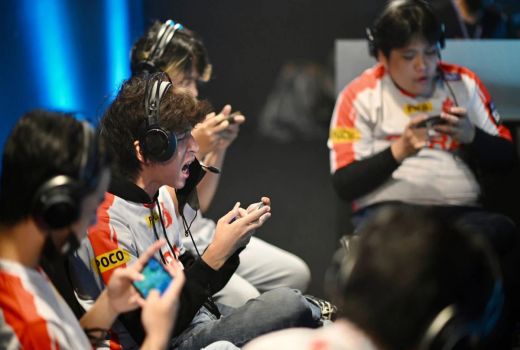 Piala Presiden eSports Bali, Dewa United-Aura Fire Borong Juara - GenPI.co BALI