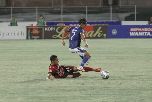 Liga 1: Bali United Lawan Persita Temu Mantan, Ricky Awasi Hamdi - GenPI.co BALI
