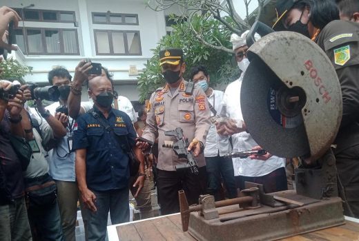 Rekor Kejari Denpasar, Hancurkan Kiloan Gram Narkoba Hingga Senpi - GenPI.co BALI