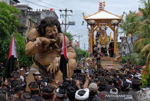 Peran Dahsyat, Pelebon Raja Bali Pemecutan XI Disorot Media Asing - GenPI.co BALI