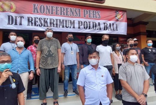 Viral Penganiayaan WNA Ukraina, Kemenkumham Bali: 2 Bule Lebih - GenPI.co BALI