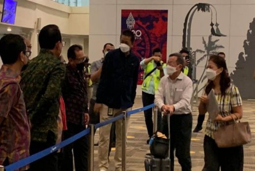 Wisman Ramaikan Pariwisata Bali, Bandara Ngurah Rai Untung Ini - GenPI.co BALI
