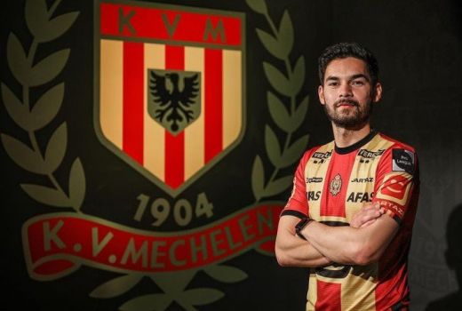 Segera Bela Timnas Indonesia, Sandy Walsh Gabung Bali United? - GenPI.co BALI