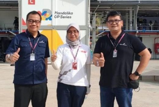 Sisi Lain MotoGP Mandalika: Ada Wanita 'Penguasa' Bali? - GenPI.co BALI