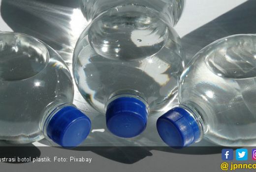 Selamatkan Dunia, Nelayan Bali Buat Perahu dari Botol Plastik - GenPI.co BALI