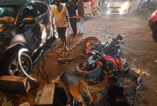 Adu Jangkrik Honda HRV Lawan Moge R25 di Badung Bali, Korban? - GenPI.co BALI