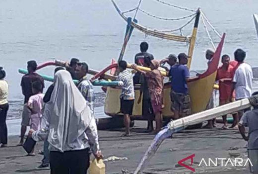 Istri Syok, Pemudik Jembrana Bali Hilang Imbas Ombak Pengambengan - GenPI.co BALI