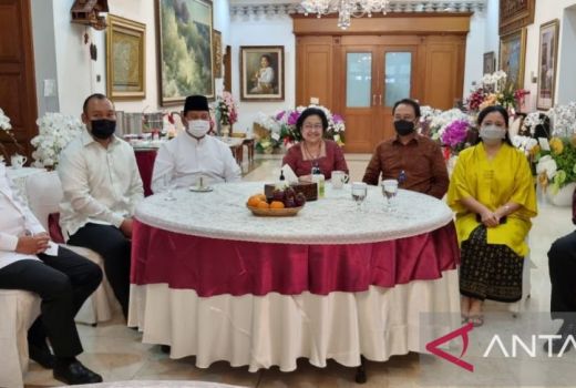 Sambangi Rumah Megawati, Prabowo-Puan Maharani Maju Pemilu RI - GenPI.co BALI