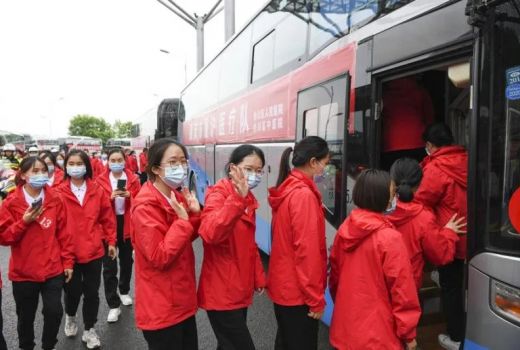 Tinggal di Bali Cari Suaka, Bule China Falun Dafa Pilih ke Taiwan - GenPI.co BALI