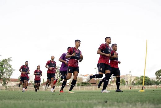 Piala AFC: Bali United Latihan, Banyak Pemain Anyar Absen, Siapa? - GenPI.co BALI