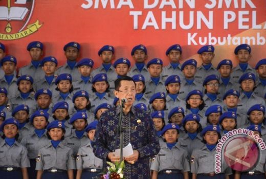SMA-SMK Bali Mandara Tak Lagi Istimewa, Ini Alasan Disdikpora - GenPI.co BALI