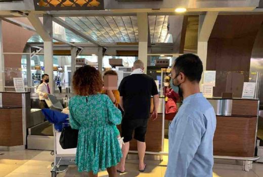 Bule Tanzania Merana di Rudenim Denpasar Bali, Sulit Dideportasi - GenPI.co BALI