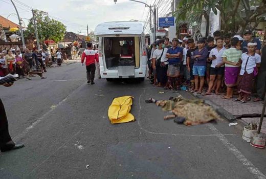 Kecelakaan Badung Bali, Ibu-ibu Tewas Diseruduk Grand Vitara - GenPI.co BALI