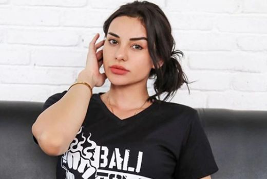 Pengakuan Mengejutkan Nora Alexandra, Dijahati Agensi Model - GenPI.co BALI