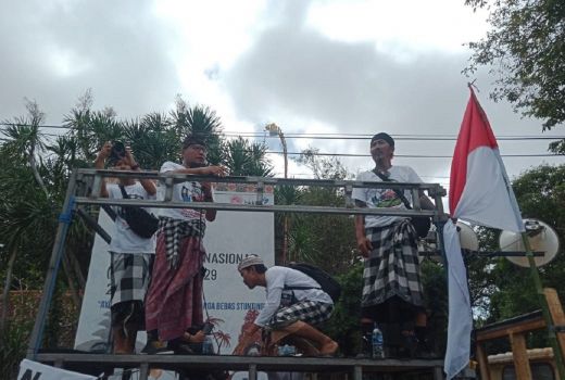 Kritik Keras Terminal LNG Bali, Gendo Tuding Koster Jilat Ludah - GenPI.co BALI