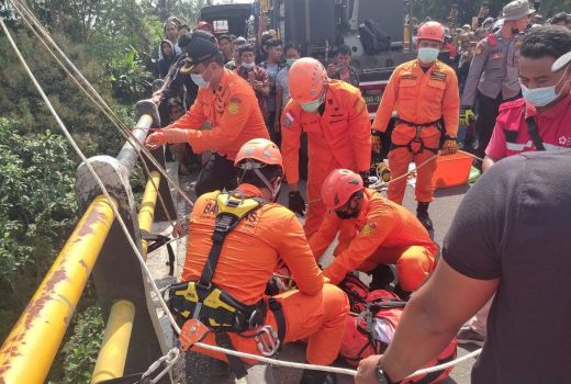 Geger! Ibu-ibu Tewas di Sungai Tabanan Bali, Bunuh Diri? - GenPI.co BALI