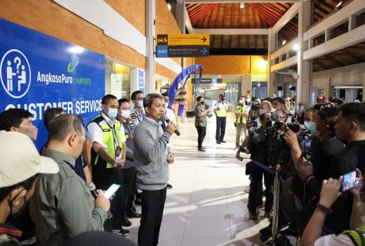 Imigrasi Ungkap Kronologi Wisman Berjubel di Bandara Ngurah Rai - GenPI.co BALI