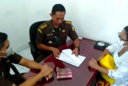 Korupsi LPD Anturan: Banyak Uang, Kejari Buleleng Periksa Ibu-ibu - GenPI.co BALI
