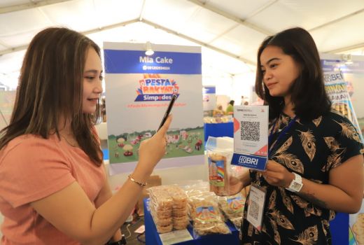 BRI Helat Pesta Rakyat Simpedes, Masyarakat Menggilai BRImo - GenPI.co BALI
