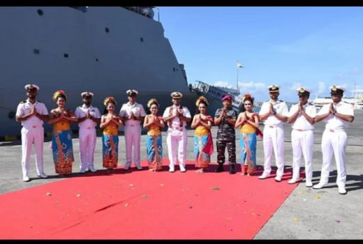 Wagub Cok Ace Berkata Ini Usai Kapal Perang India ada di Bali - GenPI.co BALI