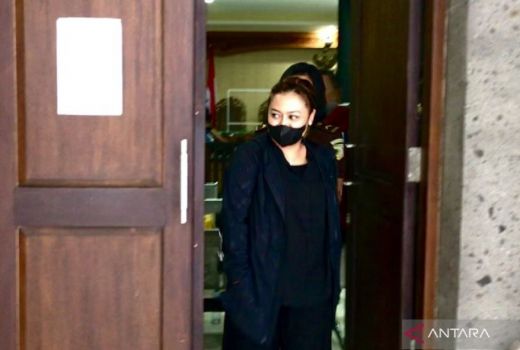 Eka Wiryastuti & Wiratmaja Gigit Jari Imbas Jaksa KPK, Kok Bisa? - GenPI.co BALI