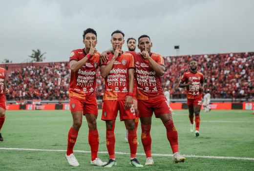 Teco: Resep Bali United Habisi Dewa United, 3 Pemain Kunci - GenPI.co BALI