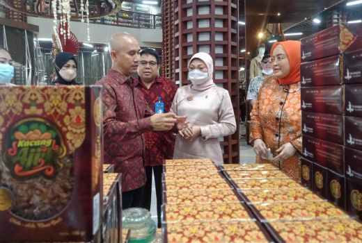 Krisna Oleh-Oleh Bali Banjir Pujian, Menaker RI Imingi BSU - GenPI.co BALI