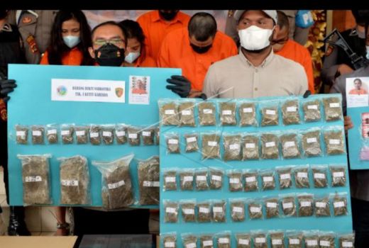 Imbas Narkoba, Mahasiswi & Pacar Diringkus Polisi Denpasar - GenPI.co BALI