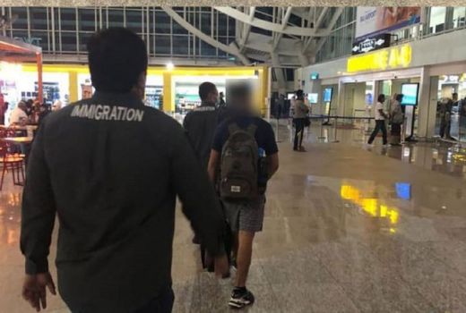 Bikin Penegak Hukum Bali Ketar-ketir, Bule Bulgaria Dideportasi - GenPI.co BALI