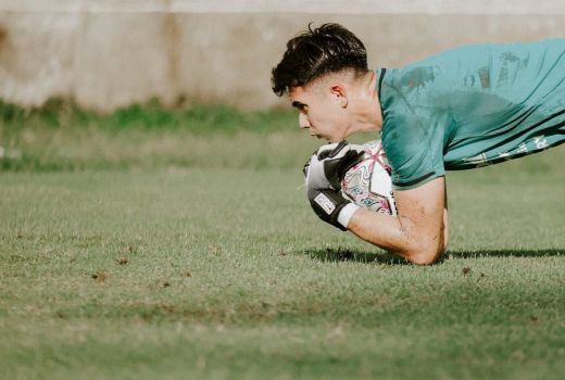 Jokowi Beri Kabar Gembira, Kiper Bali United Ungkap Ini - GenPI.co BALI