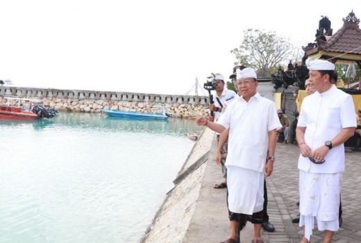 Nusa Penida Mendunia, Pelabuhan Sampalan & Bias Munjul Kelar - GenPI.co BALI
