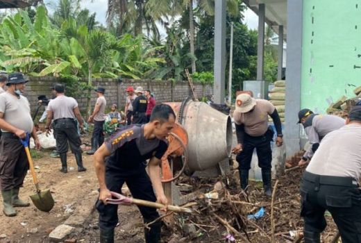 Kadisdikpora Jembrana Merespons 8 Sekolah Kena Banjir Bandang - GenPI.co BALI