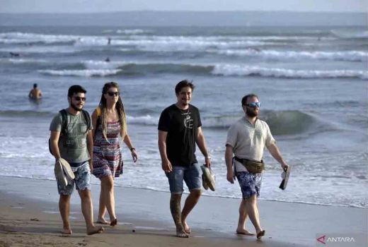 Gubernur Bali: Pasal KUHP Jamin Privasi Wisatawan - GenPI.co BALI