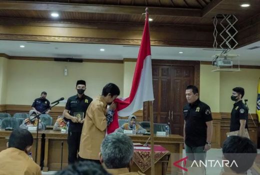 Tobat, 30 Anggota NII Badung Ikrar Setia ke NKRI - GenPI.co BALI