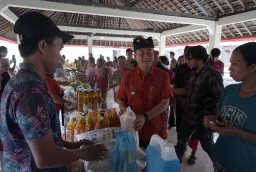 Pemkab Karangasem Gelar Pasar Murah, Catat Jumlah Transaksi Fantastis - GenPI.co BALI