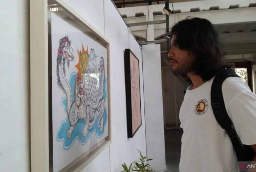 Keren! Seniman 17 Tahun Asal Gianyar Gelar Pameran Tunggal, Tampilkan 25 Karya - GenPI.co BALI