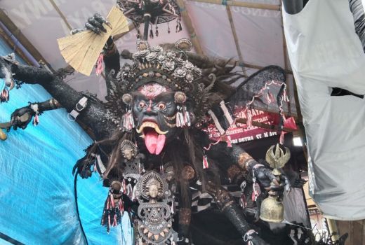 Keren, Ogoh-ogoh di Denpasar Ini Dibuat dari Arang dan Masker - GenPI.co BALI