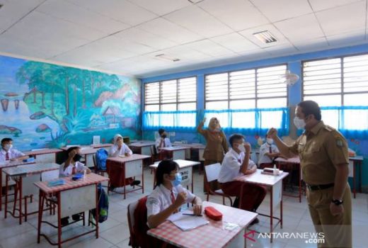 Ini Cara Dinas Pendidikan Biasakan Prokes ke Siswa SD Selama PTM - GenPI.co BANTEN