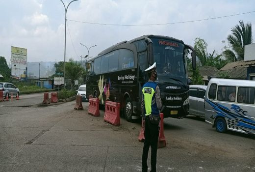 Cara Polres Cilegon Antisipasi Lonjakan Wisatawan Pantai Anyer - GenPI.co BANTEN