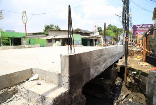Mantap! PUPR Kota Tangerang Tanggapi Keluhan Soal Genangan Air - GenPI.co BANTEN