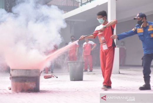 PMI Kota Tangerang Beberkan Cara Penanganan Kebakaran Ringan - GenPI.co BANTEN