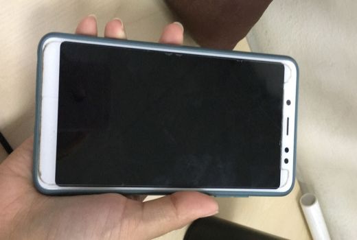 Awas Jadi Sarang Kuman dan Bakteri, Bersihkan HP dengan Cara Ini - GenPI.co BANTEN