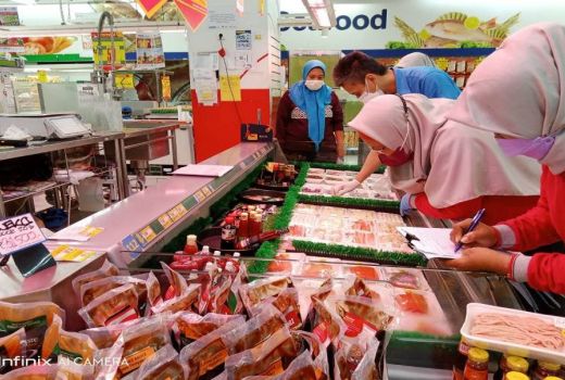 Sidak Produk Pangan Berformalin di Pasar Gerendeng, Ternyata - GenPI.co BANTEN