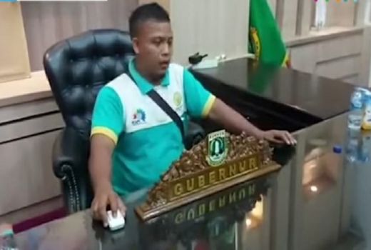 Kantor Gubernur Digeruduk Buruh, Komentar Pengamat Menohok - GenPI.co BANTEN