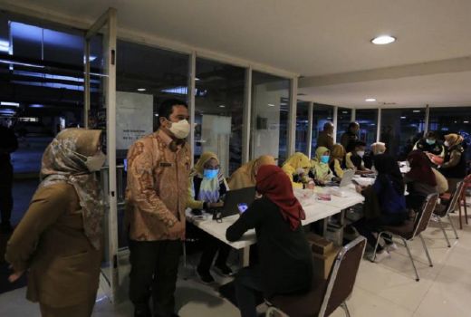 Wow! Pastikan Mall Aman, Dinkes Swab 500 Pekerja - GenPI.co BANTEN